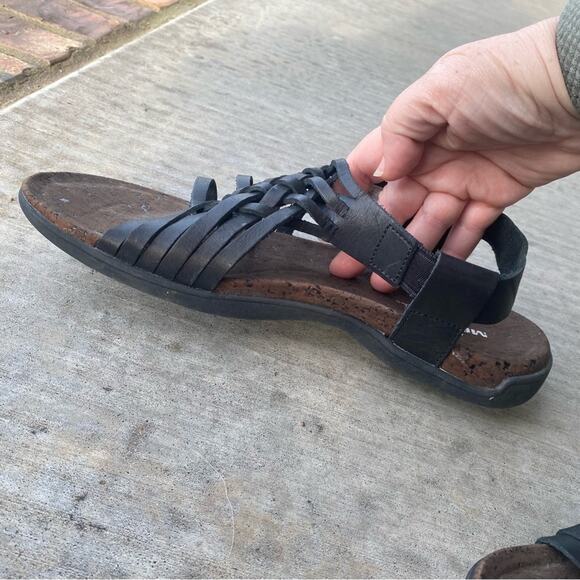 Merrell Black leather Strappy Sandals comfort bohemian boho hippie size 9 women - Picture 4 of 7